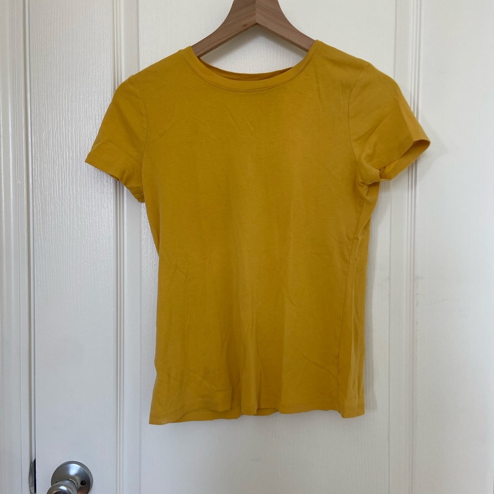 Merona Mustard Short Sleeve Tee